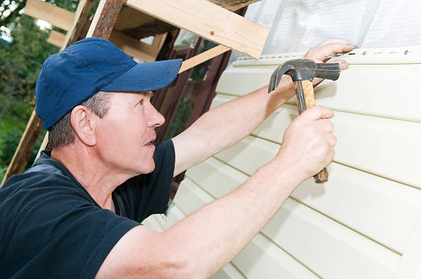 Best Siding Removal and Disposal  in Utqiagvik, AK